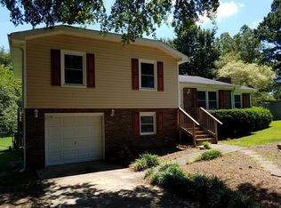 2860 Barrett Ct, Powder Springs, GA 30127