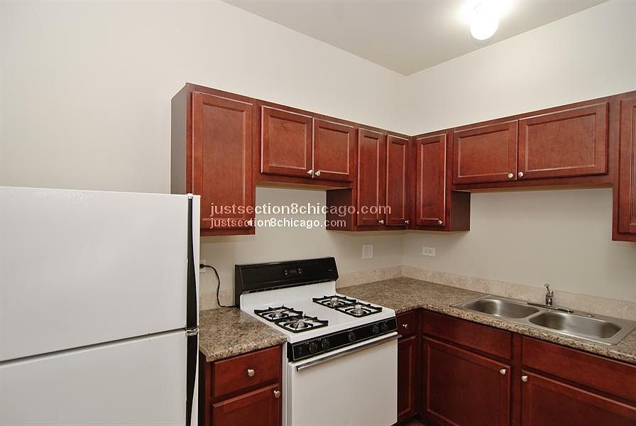 1st image of 149 N Laramie Ave APT 2