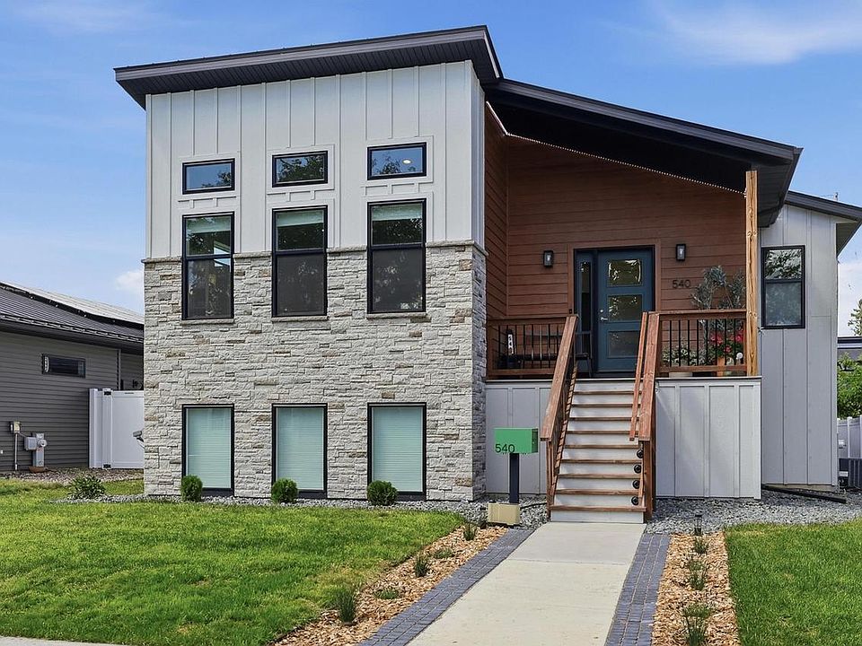 1st image of 540 WASHINGTON AVENUE