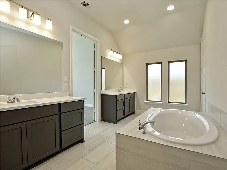 612 Jefferson Dr — Photo 19
