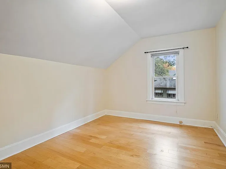 1543 Iglehart Ave — Photo 13
