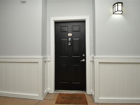 4th image of 202 E South St Unit 6048