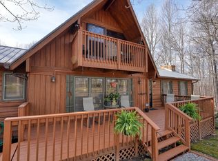 370 Pioneer Trl, Talking Rock, GA 30175