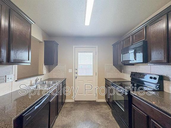 4th image of 4857A Deep Dr
