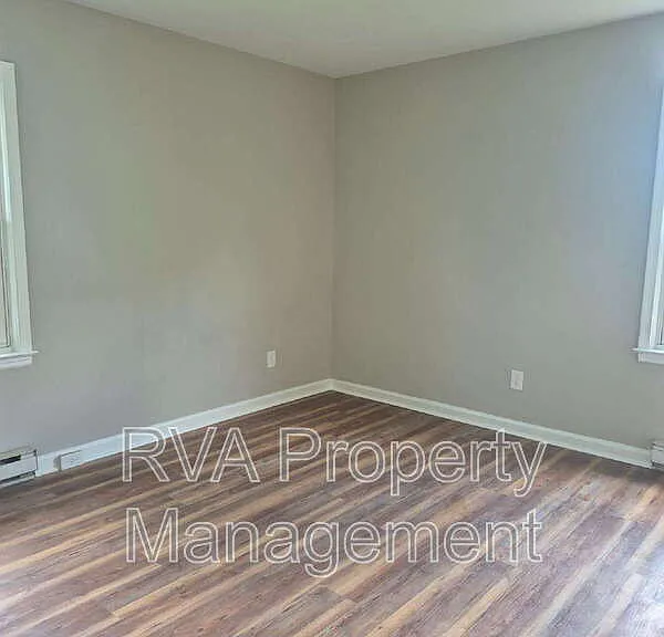 507 S 18th Ave — Photo 7