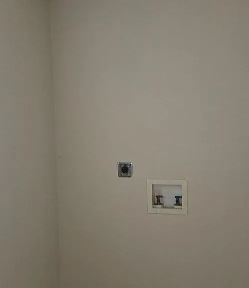809 Leifester Cir — Photo 7