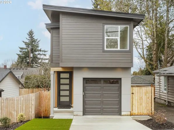 2748 Lancaster St, West Linn, OR 97068