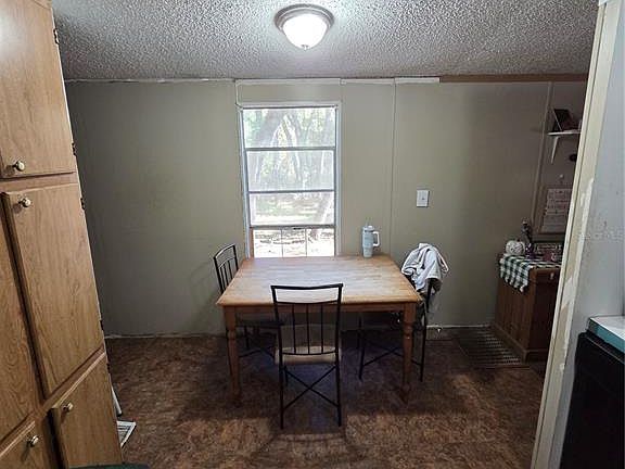 4th image of 118 Lemon St