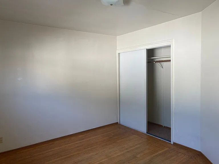 332 Pacific Ave — Photo 12