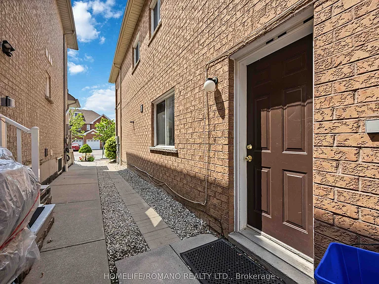 34 Gianmarco Way #BASEMENT — Photo 19