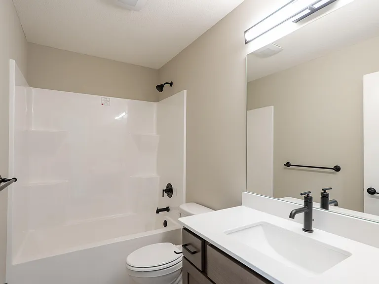 1816 Wes Milligan Ln — Photo 16