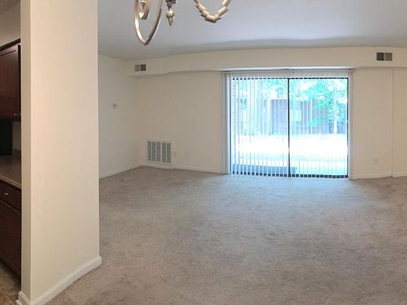 panoramic living room