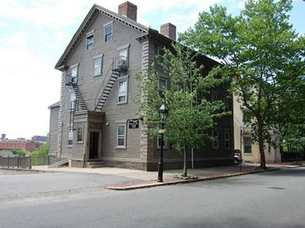 350 Benefit St, Providence, RI 02903