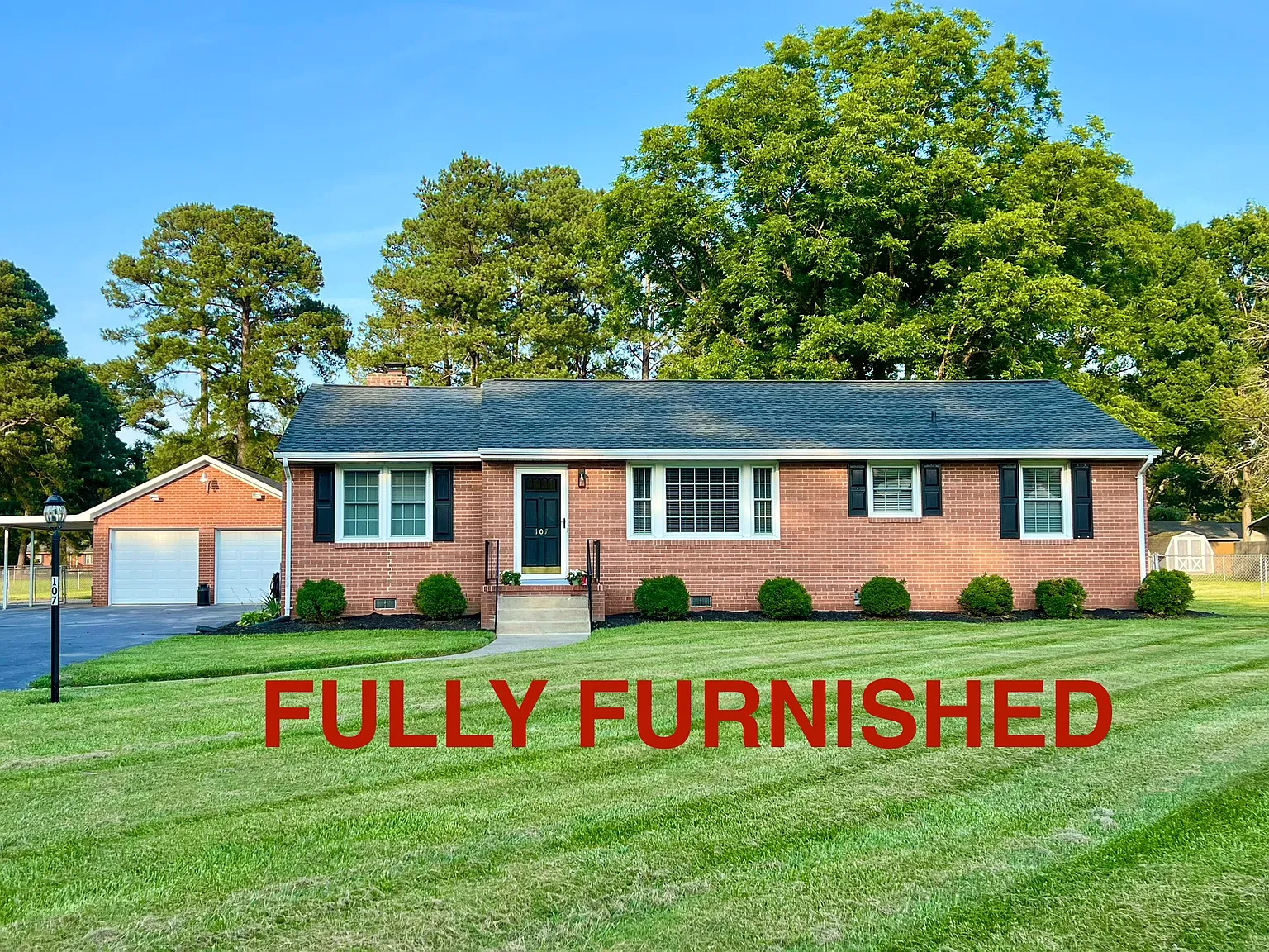 107 Robbinwood Ln — Photo 1