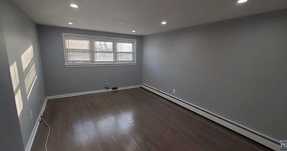 5th image of 236 Baltimore Ave Floor 2