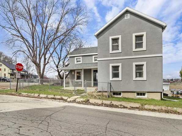 118 1st Avenue, New Glarus, WI 53574