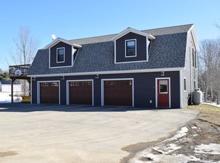 8 Benjamin Ln, Morrill, ME 04952