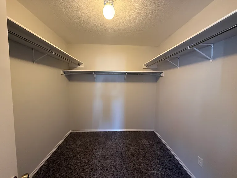 8138 Elktree Pass — Photo 19