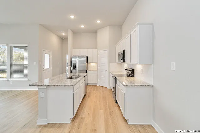 339 Nespral Dr — Photo 11