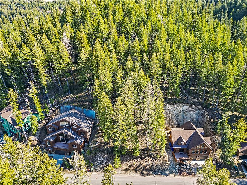 1st image of 465 Upper Evergreen Dr