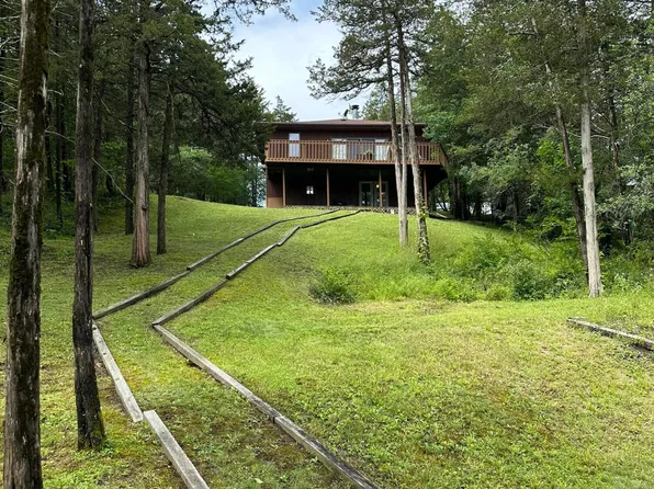 15 Andre Court, Athens, NY 12015
