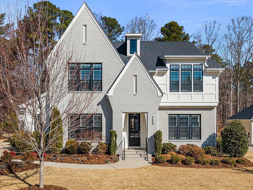 1st image of 133 Burgundy Ln