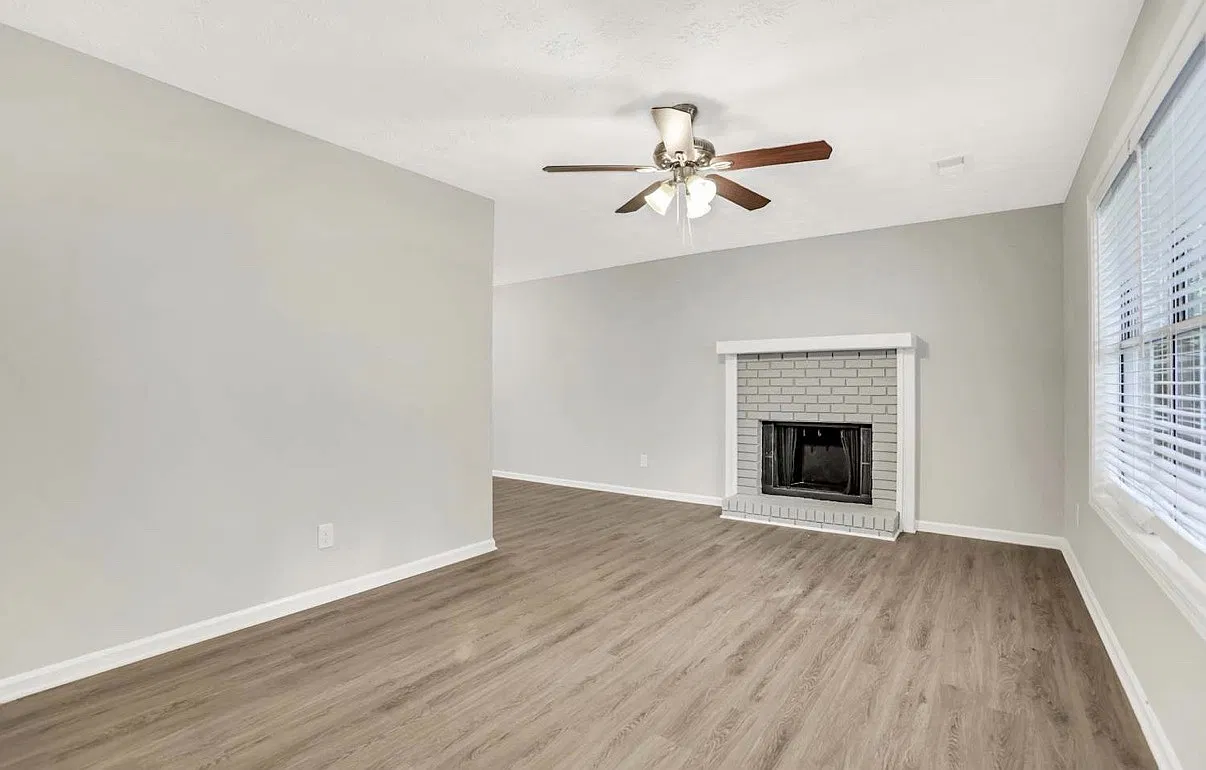 3 bed, 1665 sqft, $2,100 — Photo 4