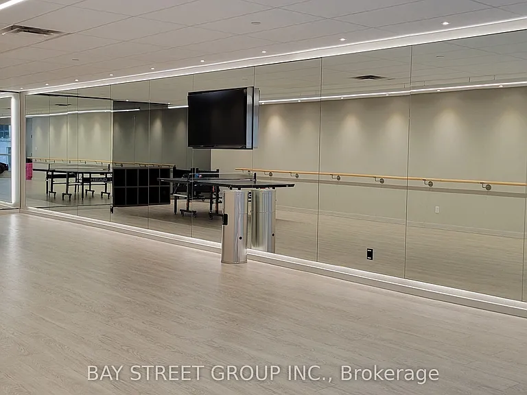 1001 Bay St #2213 — Photo 23