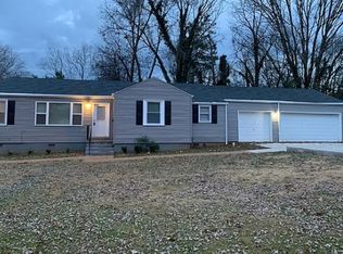 809 Fairway Dr NW, Huntsville, AL 35816