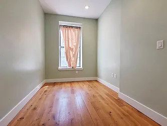 Rented by Rentall Group Inc