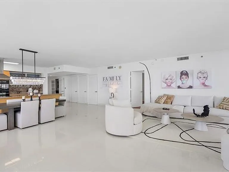 1830 Ocean Dr #CU-1101 — Photo 25