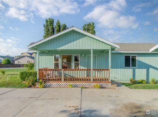1573 Cashmere St, Wenatchee, WA 98801