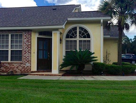 5th image of 10621 Roundhill Dr
