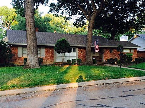 5th image of 3101 Chaparral Ln