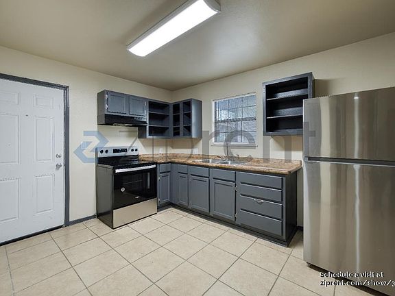 2nd image of 635 Water St #B