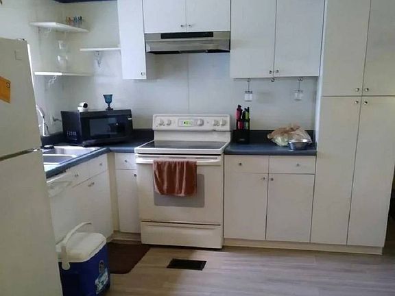3rd image of 7501 142nd Ave N #495