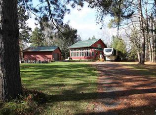 4309 Saint Marys Dr, Eveleth, MN 55734