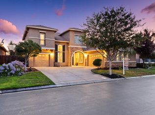 3021 Edgeview Dr, Modesto, CA 95355