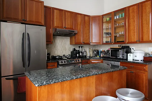 Rented by Julianna Realty Corp | media 31