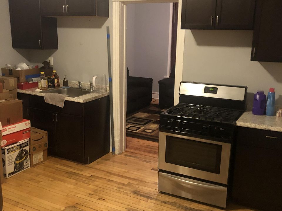 1st image of 1714 W 46th St #3E