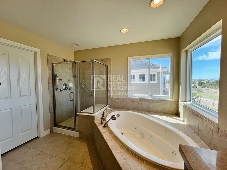 8099 S Country Club Pkwy — Photo 21
