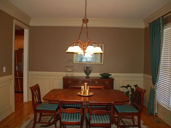 Formal dining room