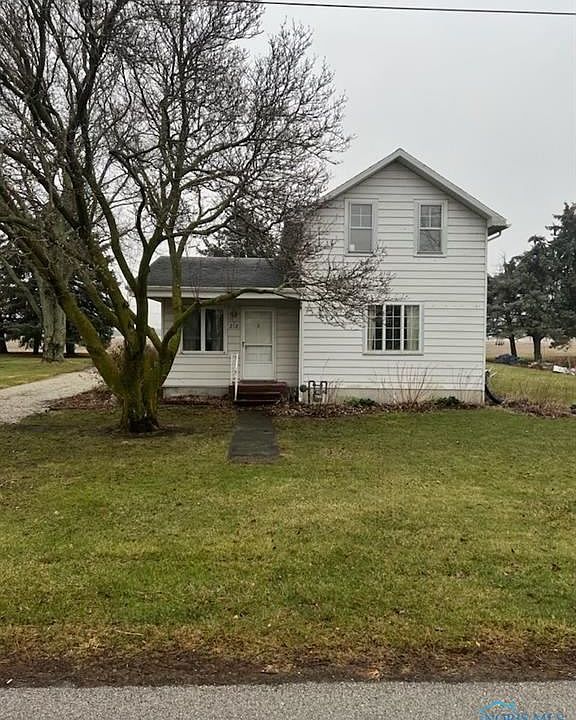 1st image of 212 W Main St