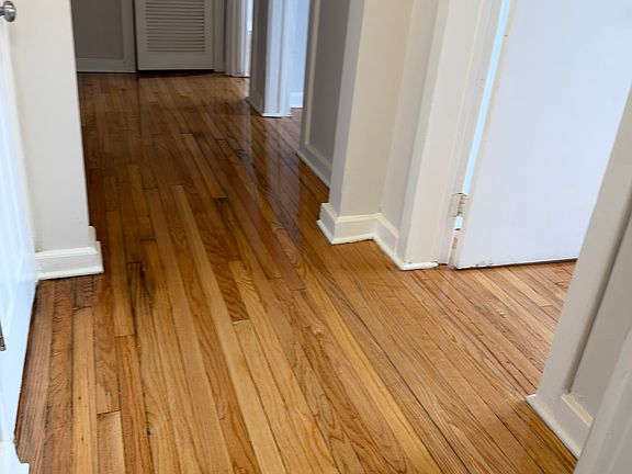 4th image of 2909 W Cermak Rd APT 1W