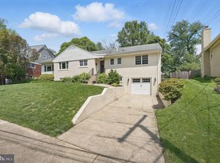 2719 N Pollard St, Arlington, VA