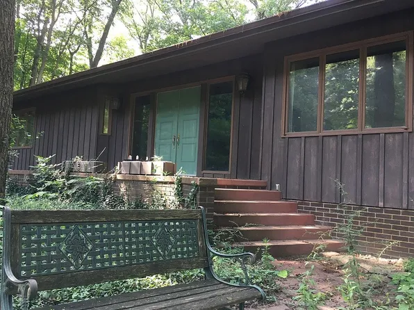 7190 Robert Ross Ln, West Lafayette, IN 47906