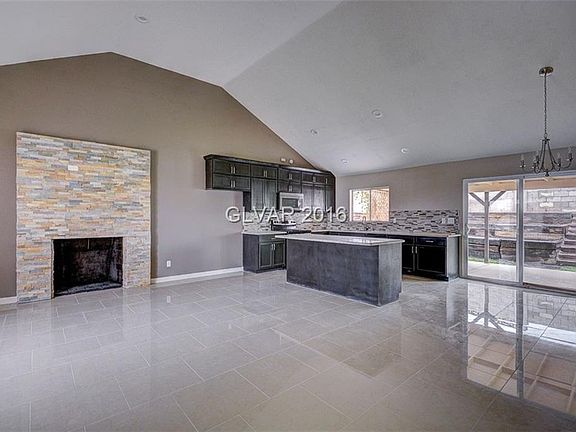 4th image of 22 Tenille Dr