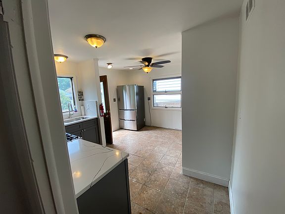 3rd image of 72-74 Dundee Ave #1