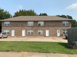 711 Cedar Dr APT B, Warrensburg, MO 64093