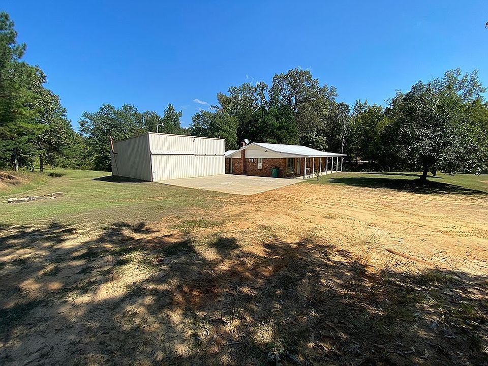 1st image of 983 County Road 80